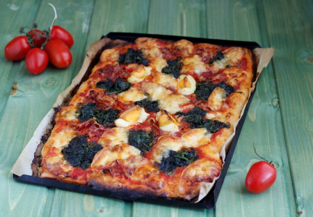 pizza rustica spinaci e pancetta
