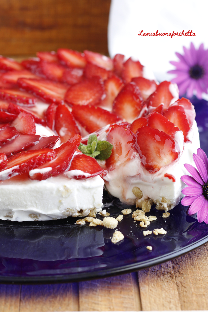 torta fredda alle fragole