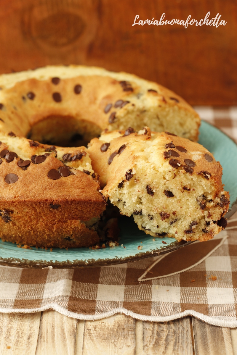 ciambellone con gocce di cioccolato