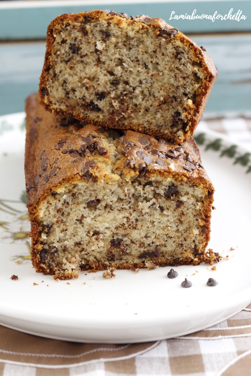 plumcake con pezzi di cioccolato